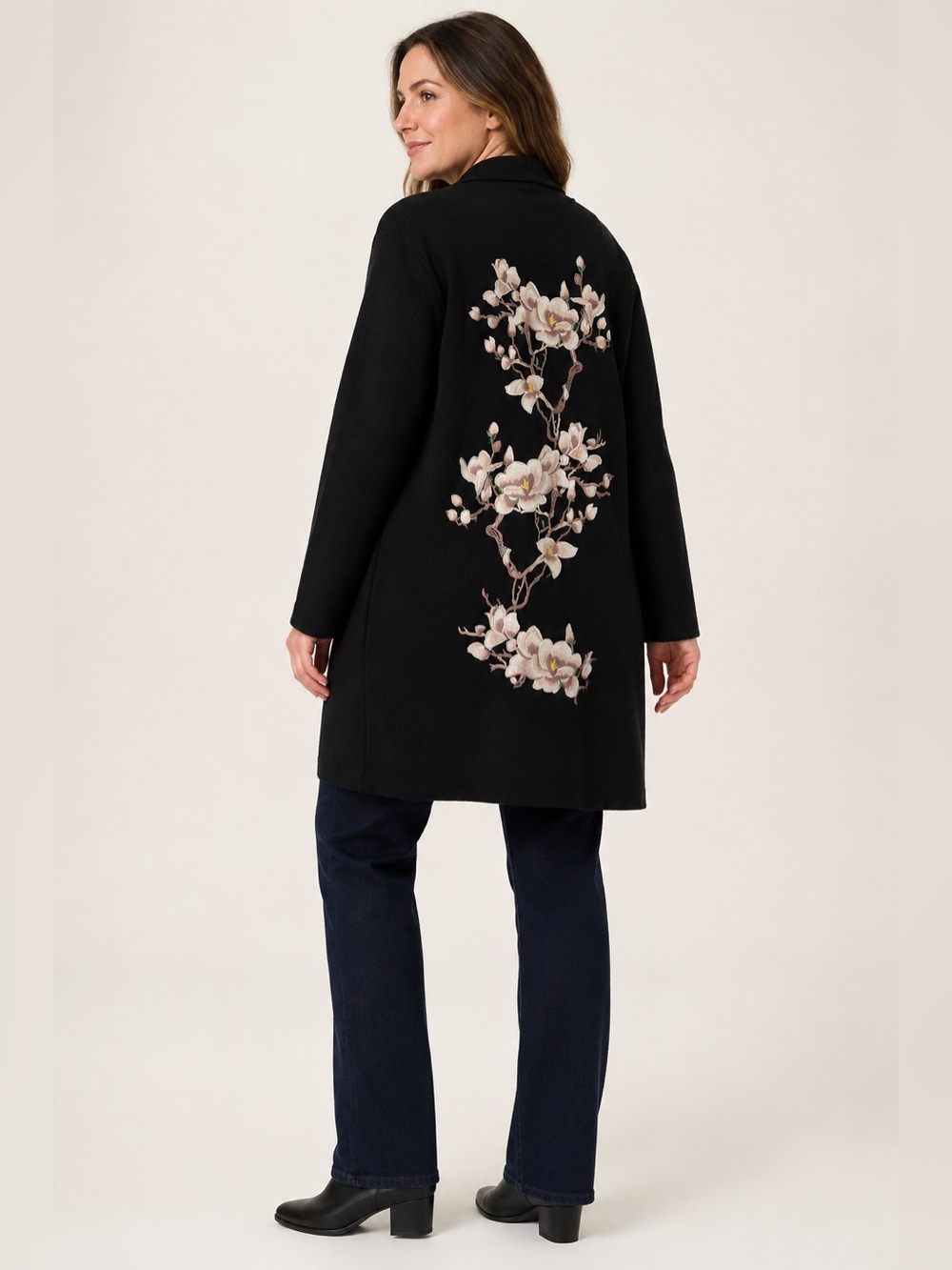 Chico’s Magnolia Floral Embroidered Black Sweater Coat Duster Size Large